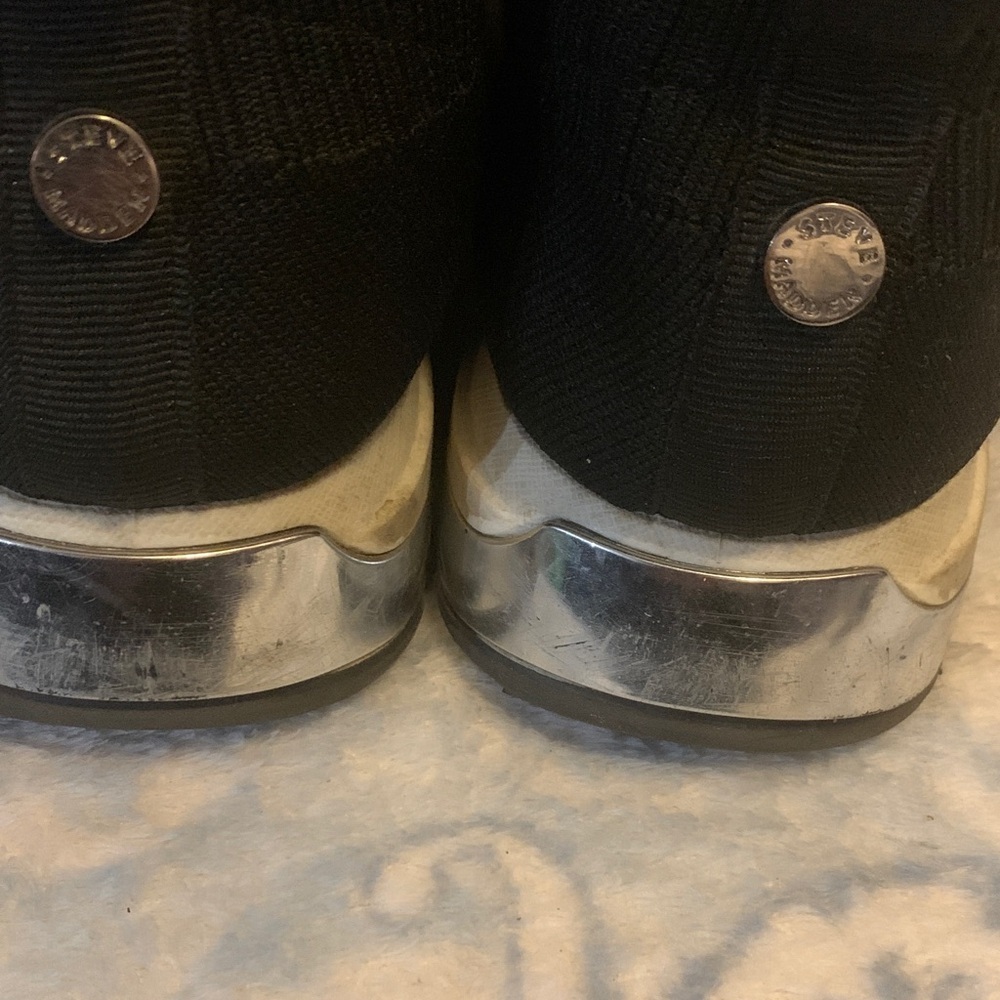 Steve Madden Black Slip-On Sneakers - Picture 3 of 6